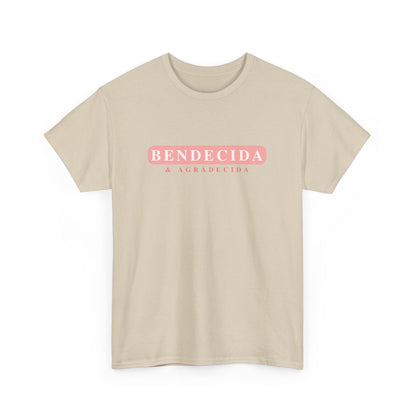 Bendecida y Agradecida T-Shirt